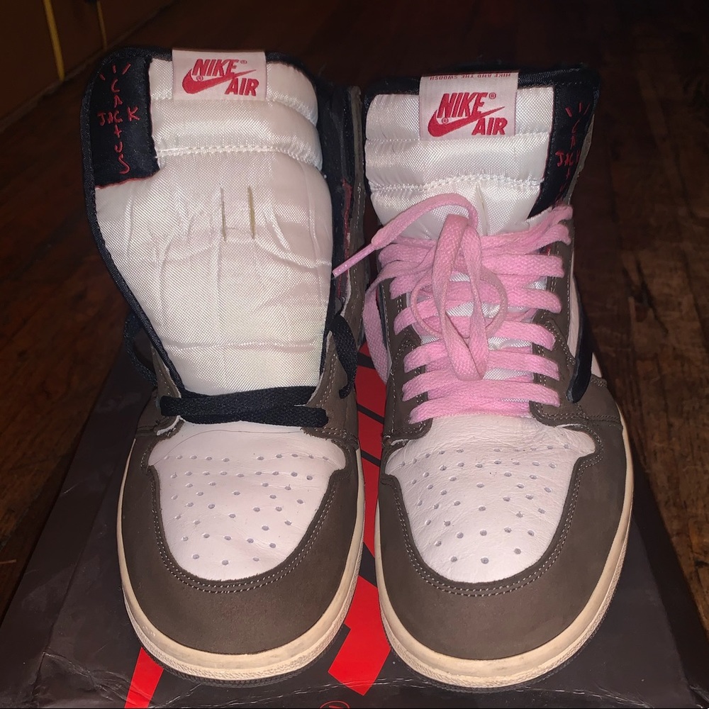 Travis scott 1s